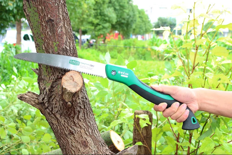Portable Folding Hand Saw